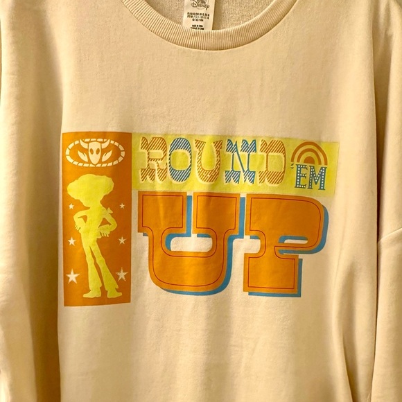 Disney’s Toy Story Crewneck Cream Sweatshirt featuring Jesse - Size XL - NWT - Picture 3 of 5